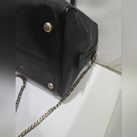 MCM BLACK NYLON BOSTON BAG-AUTHENTIC - Picture 7 of 16